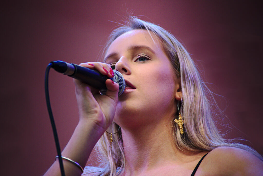 Chanteuse de jazz au festival de Vienne